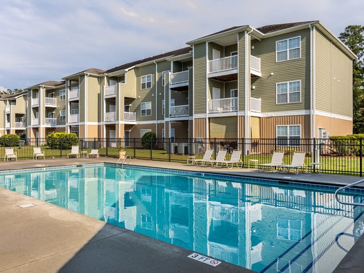 leland nc apartments with pool for rent